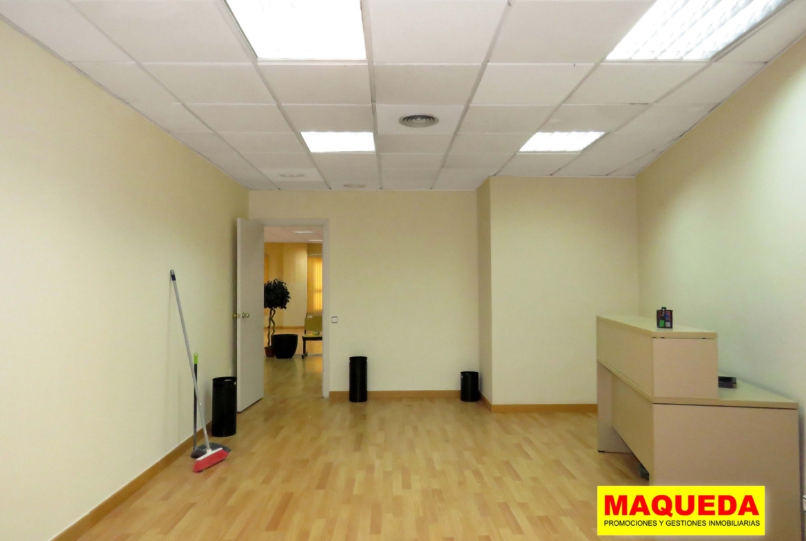 Interior de oficina en alquiler en Alcorcón
