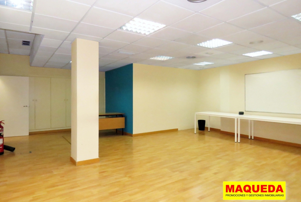 Sala en oficina en alquiler en Alcorcón