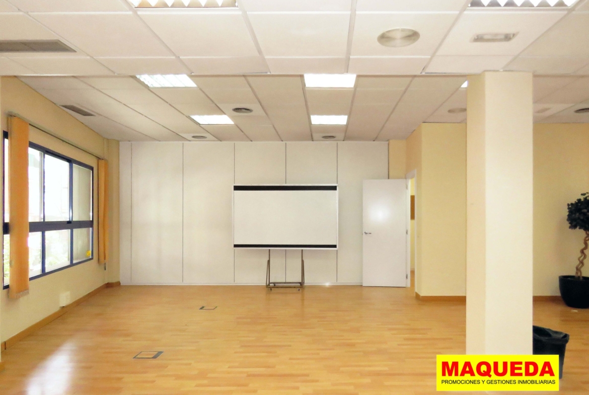 Sala en oficina en alquiler en Alcorcón