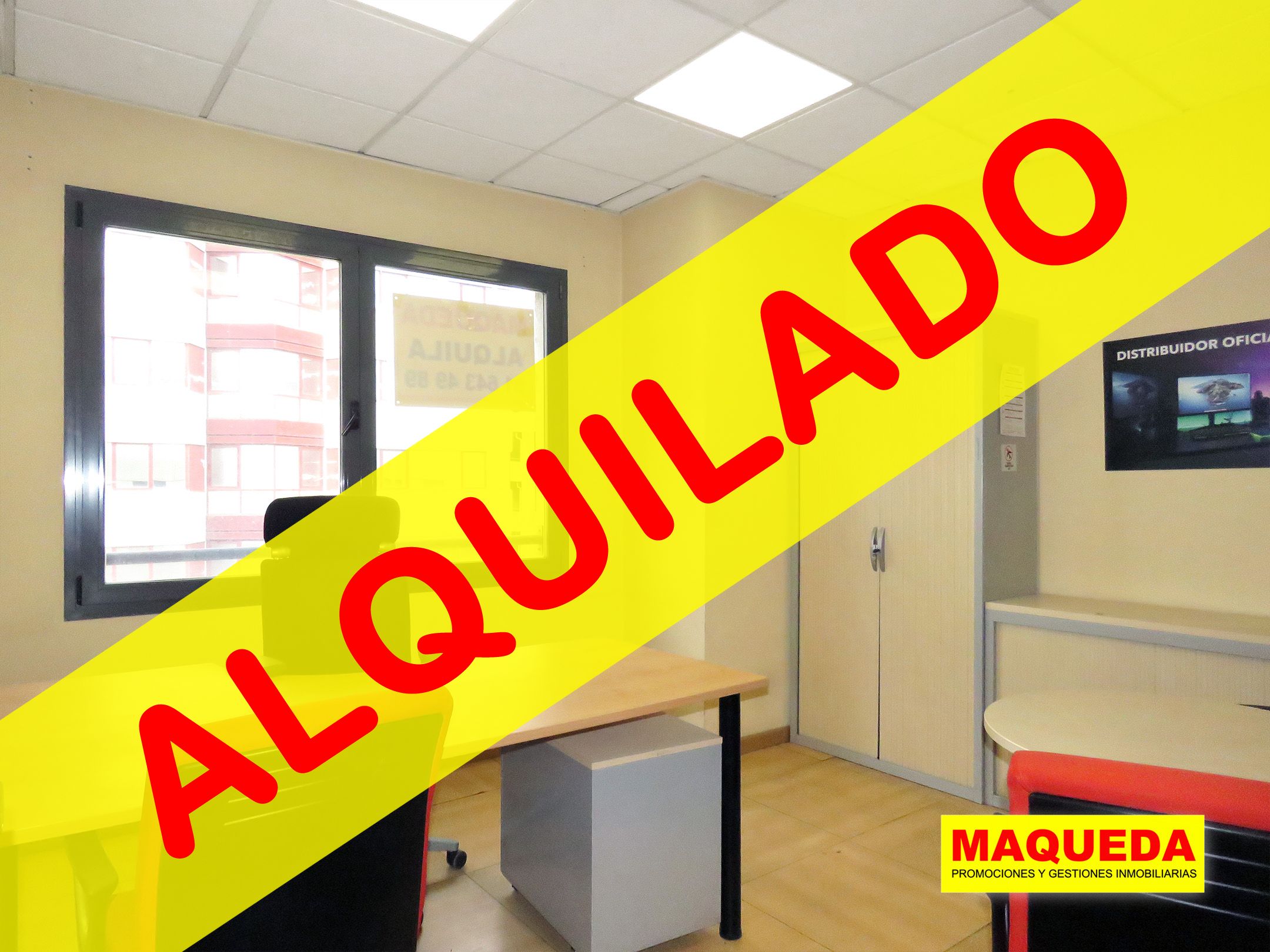 Despacho amueblado en oficina en calle Gamonal de Madrid con etiqueta de ALQUILADO