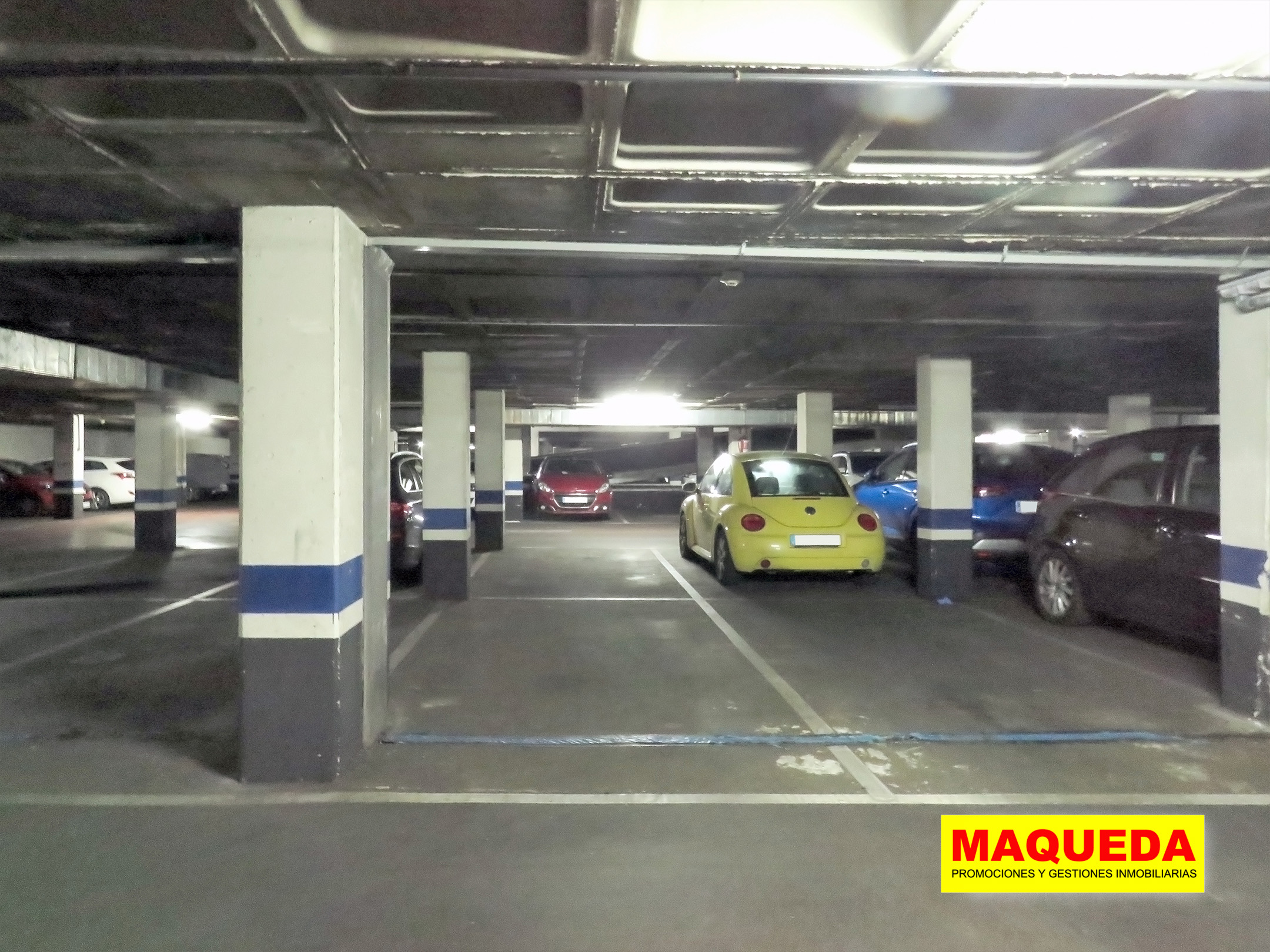 Plaza del piso en venta junto a la calle Polvoranca de Alcorcón