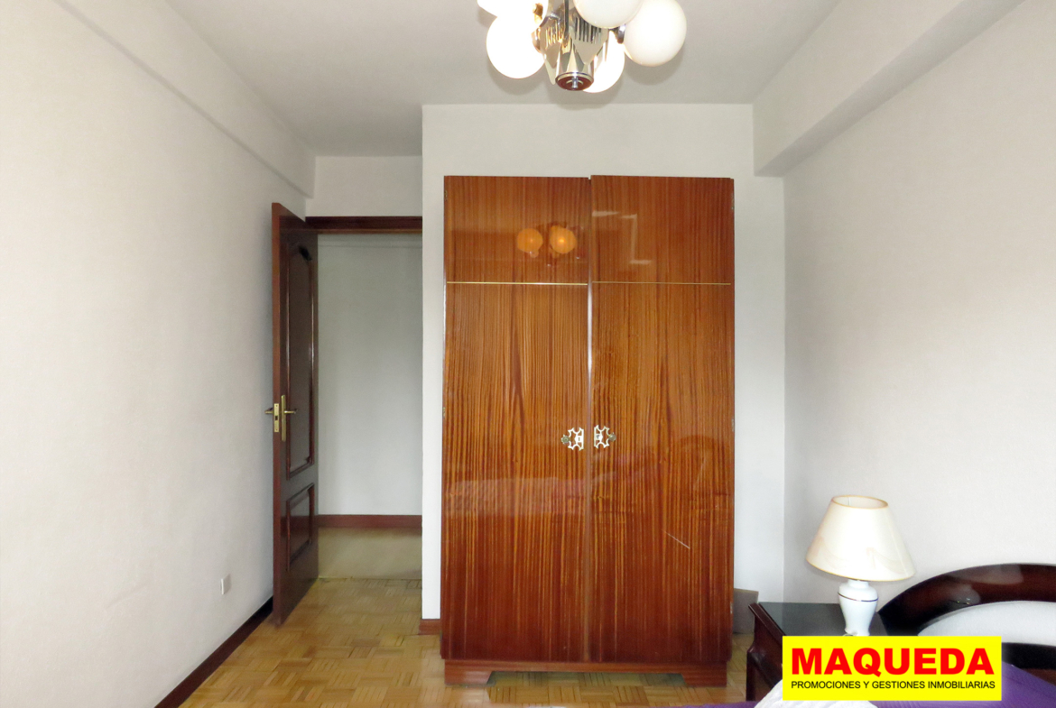 Dormitorio principal exterior en piso en venta en Alcorcón, Parque Guadalquivir