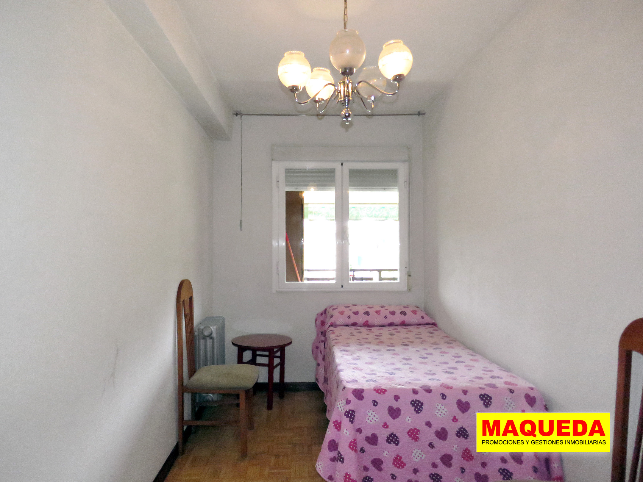 Dormitorio individual en piso ubicado en la urbanización Parque Guadalquivir, Alcorcón