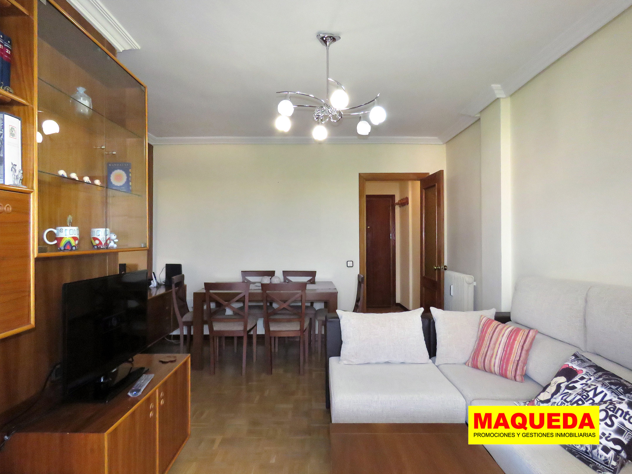 Salón del piso en venta en Alcorcón centro - Avenida del Oeste