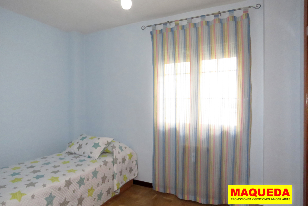 Dormitorio doble del piso en venta en Alcorcón centro - Avenida del Oeste