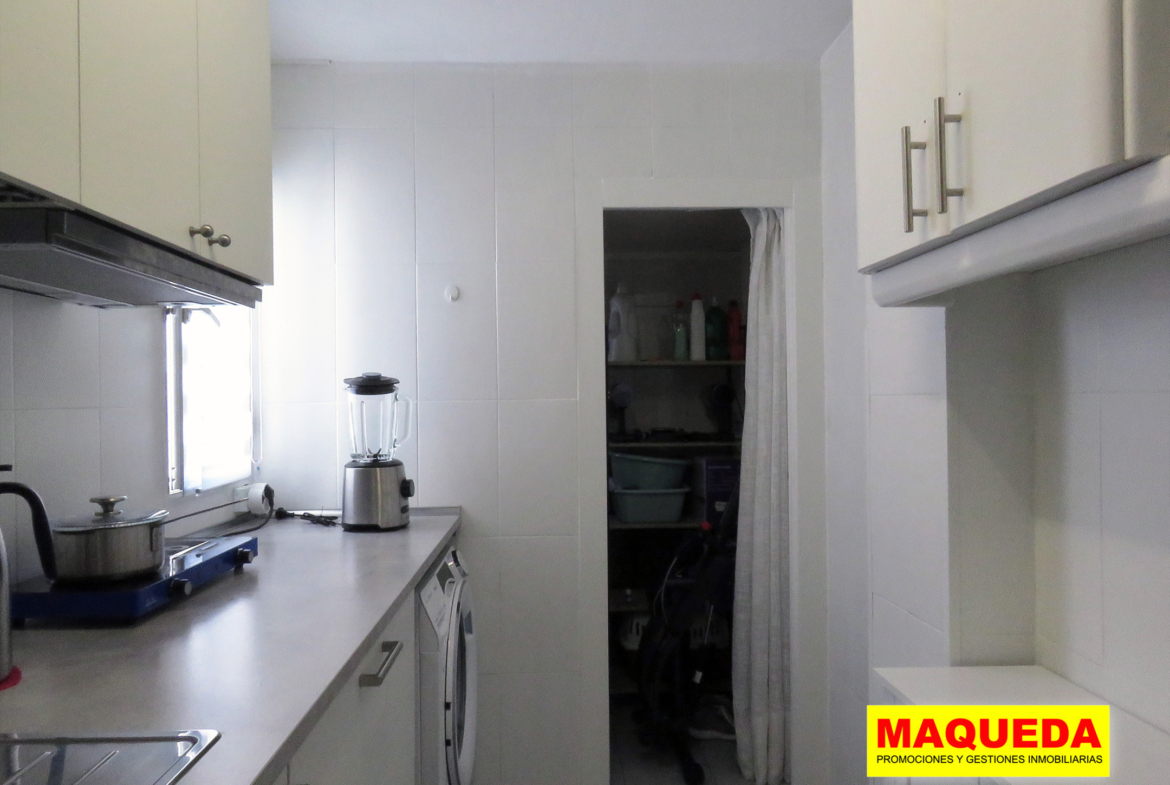 Cocina con despensa en el piso en venta en el centro de Alcorcón