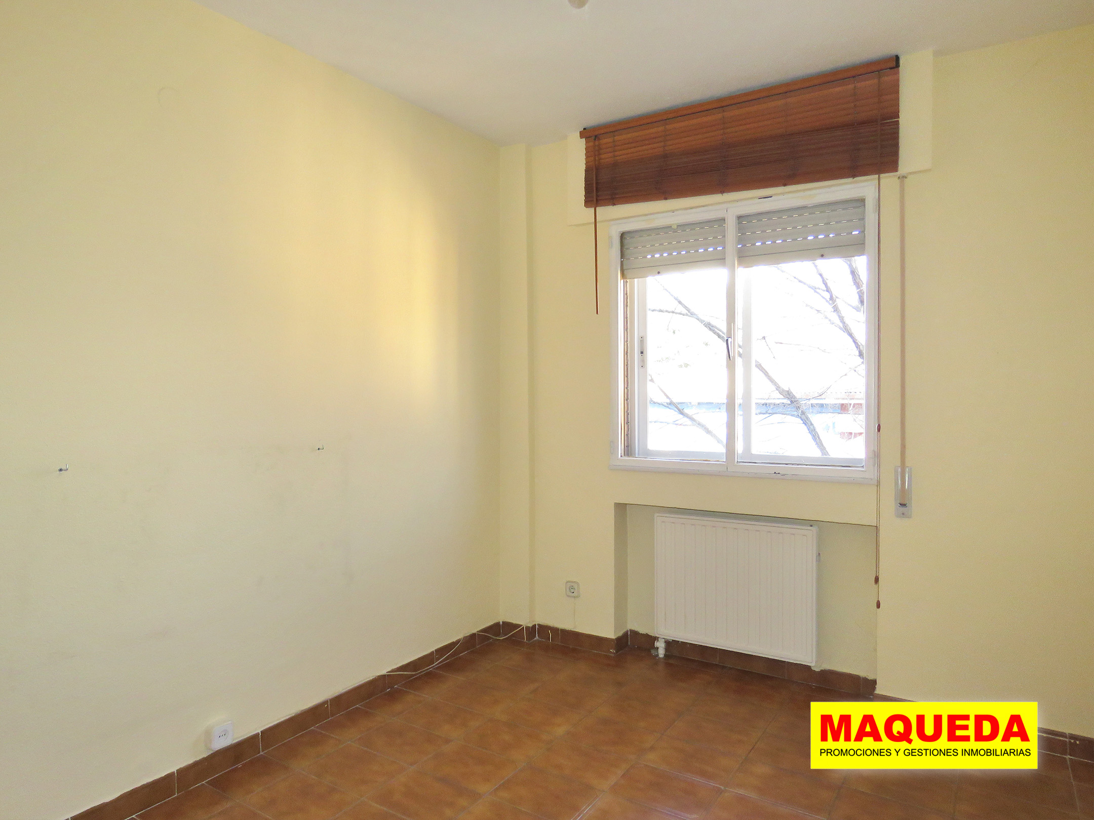Dormitorio individual del piso en venta en Guadarrama - La Jarosa I