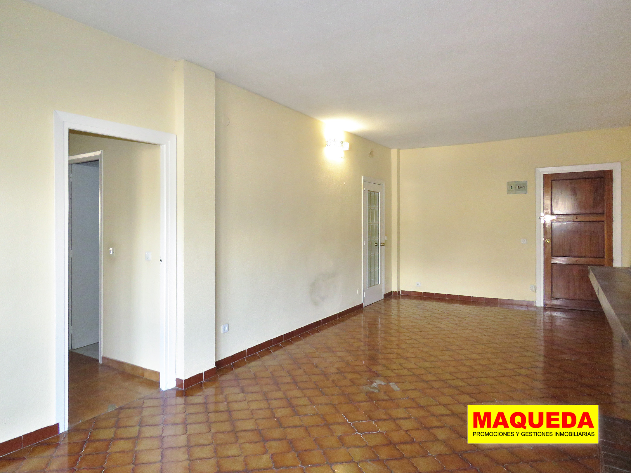 Salón con terraza en el piso en venta en Guadarrama