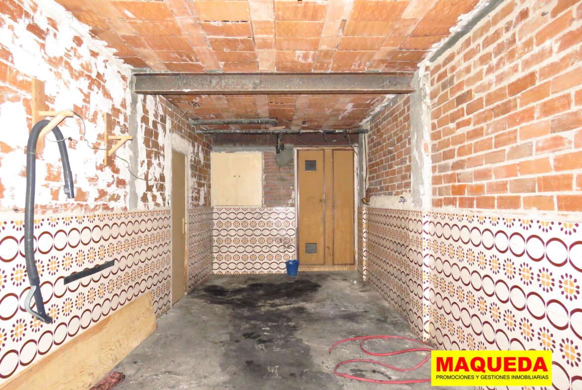 zona de aparcamiento del local en venta en el centro de Alcorcón