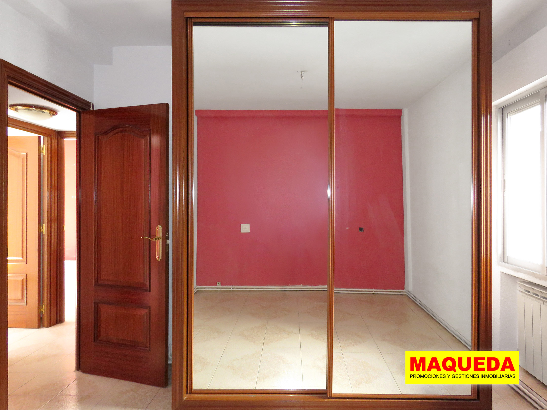 Armario del dormitorio principal en el piso en Alcorcón centro - Polvoranca