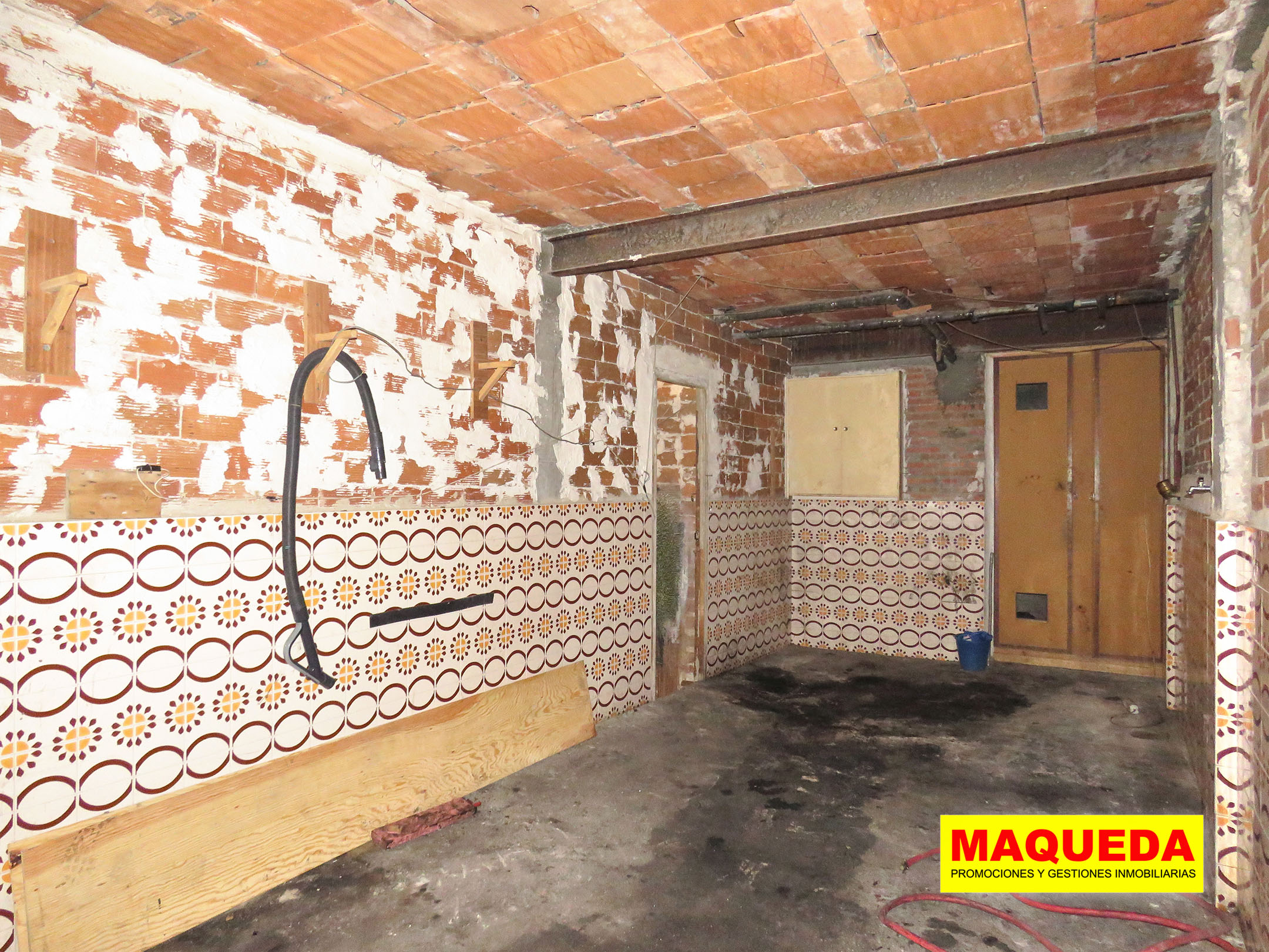 Garaje del local en venta en Alcorcón centro, junto a la calle Polvoranca