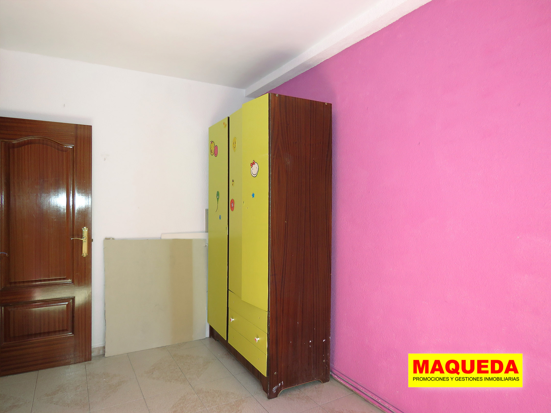 Dormitorio con armario en el piso en venta en el centro de Alcorcón - zona Polvoranca