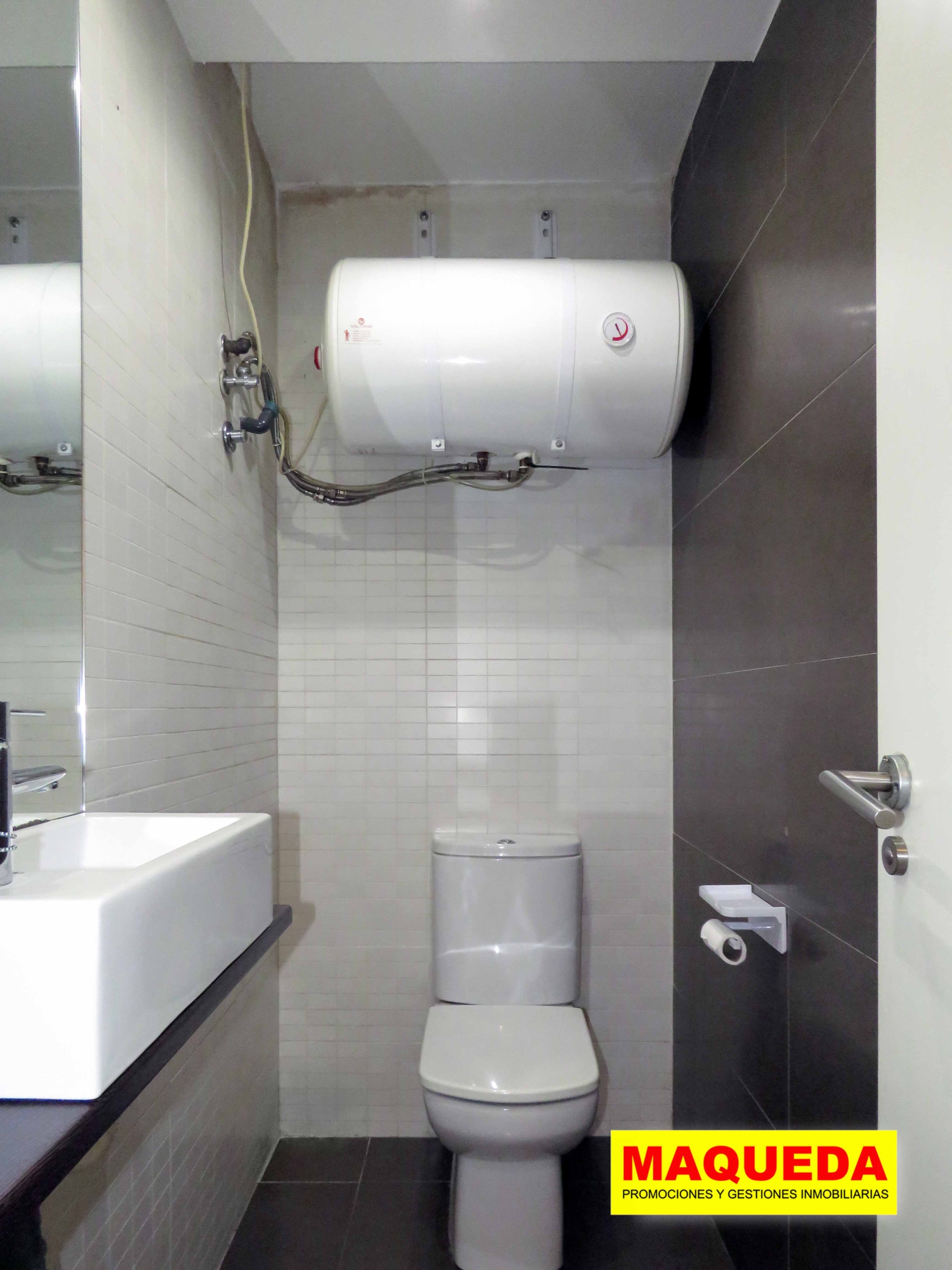 Aseo del loft en venta en Alcorcón