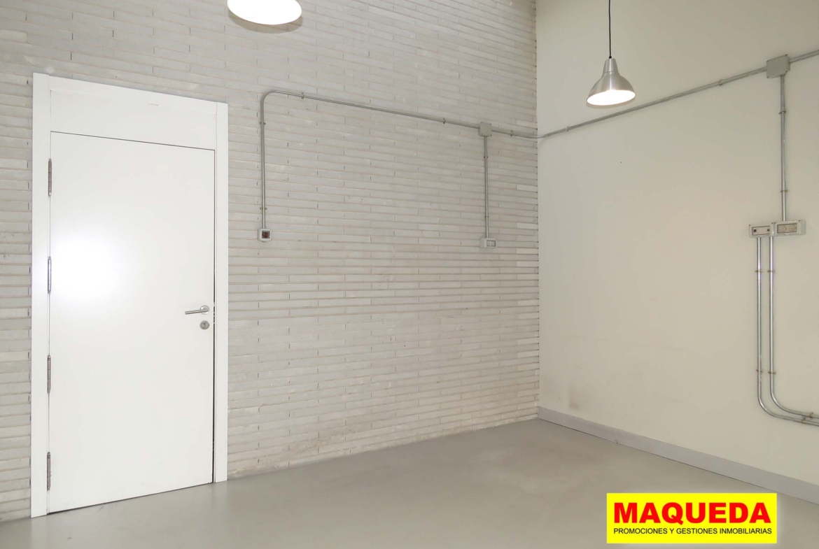 Oficina anexa del Loft en venta en Alcorcón con jardín – Puerta del Sur