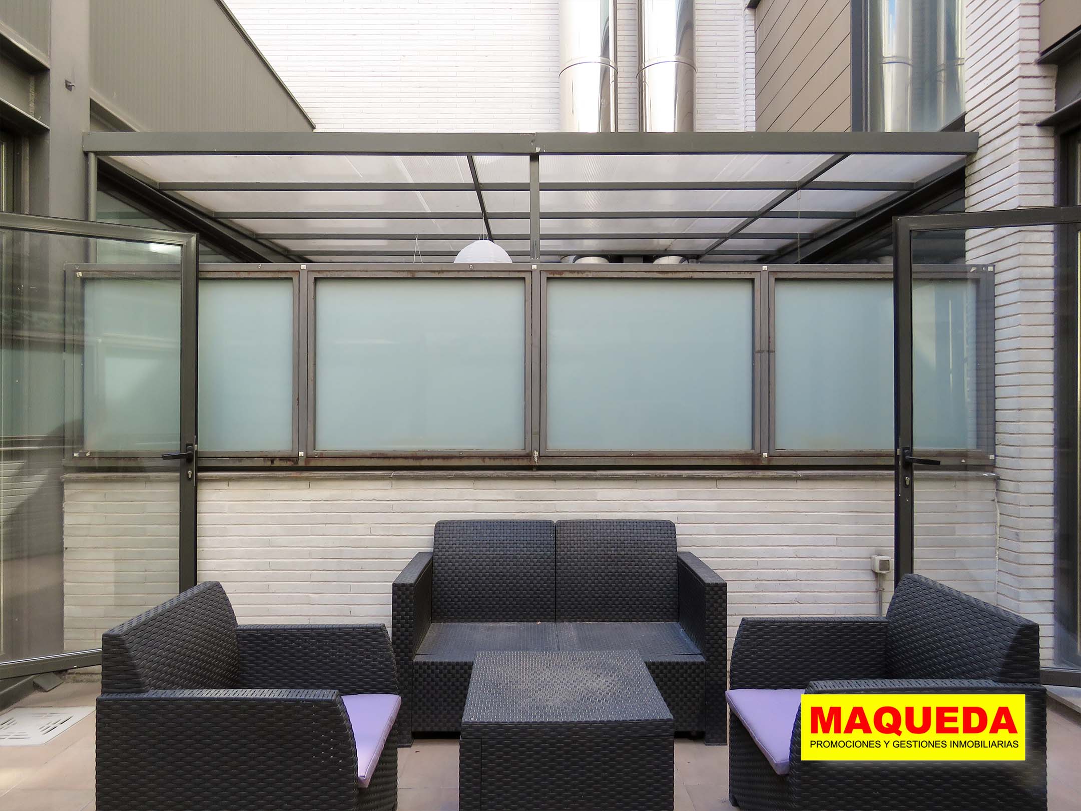 Decoración del jardín en el Loft en venta en Alcorcón con jardín – Puerta del Sur
