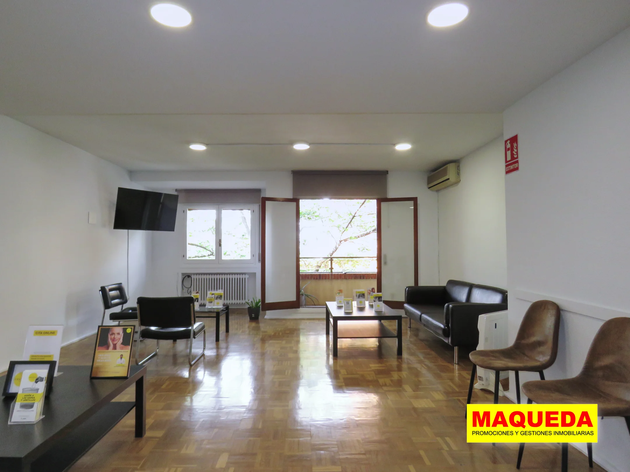 Salón independiente del piso en venta en el centro de Alcorcón