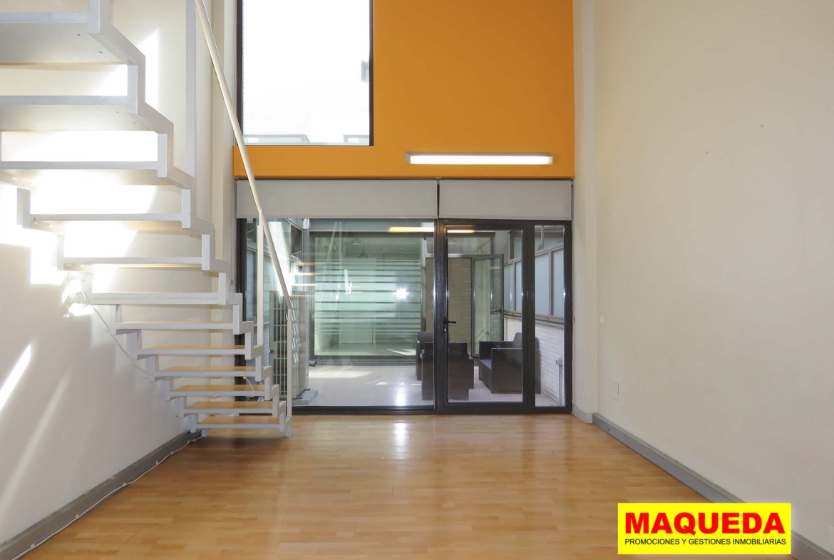 Salón del loft en venta en Alcorcón