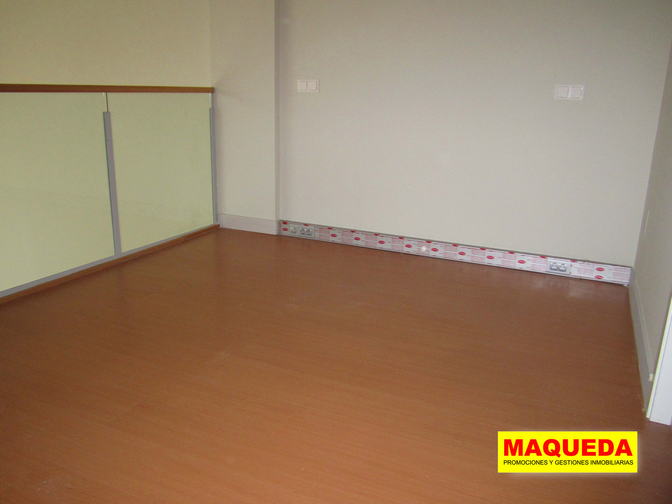 Despacho o dormitorio del Loft en venta en Puerta del Sur