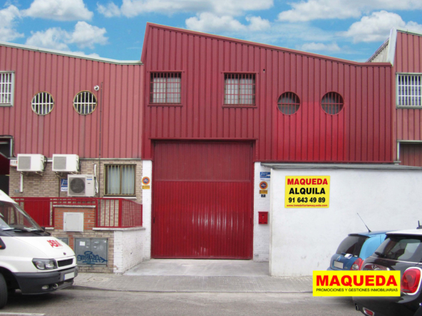 Fachada de nave industrial en alquiler en Alcorcón - poligono urtinsa I