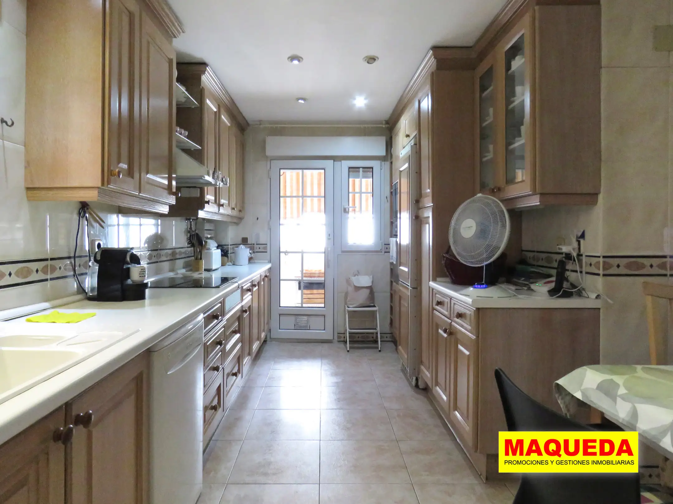 Cocina con office y tendedero del piso en venta en el centro de Alcorcón