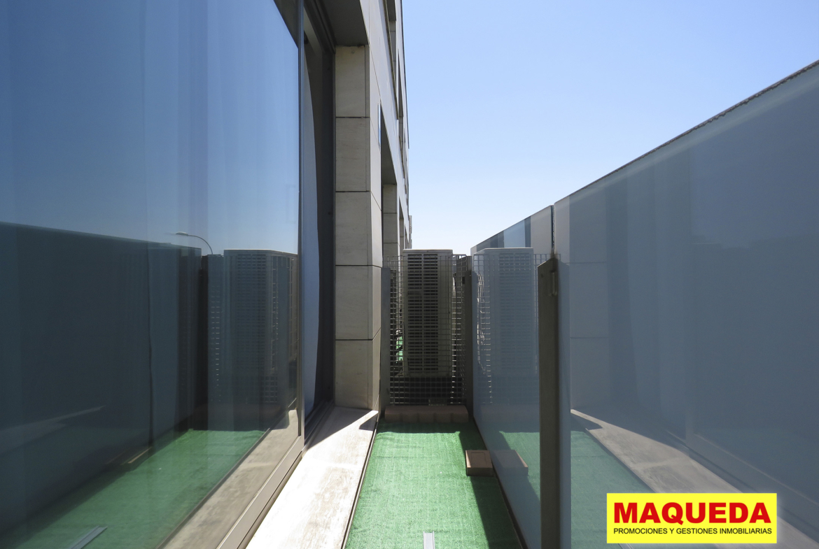 Terraza del estudio tipo loft en alquiler en Puerta del Sur, Alcorcón
