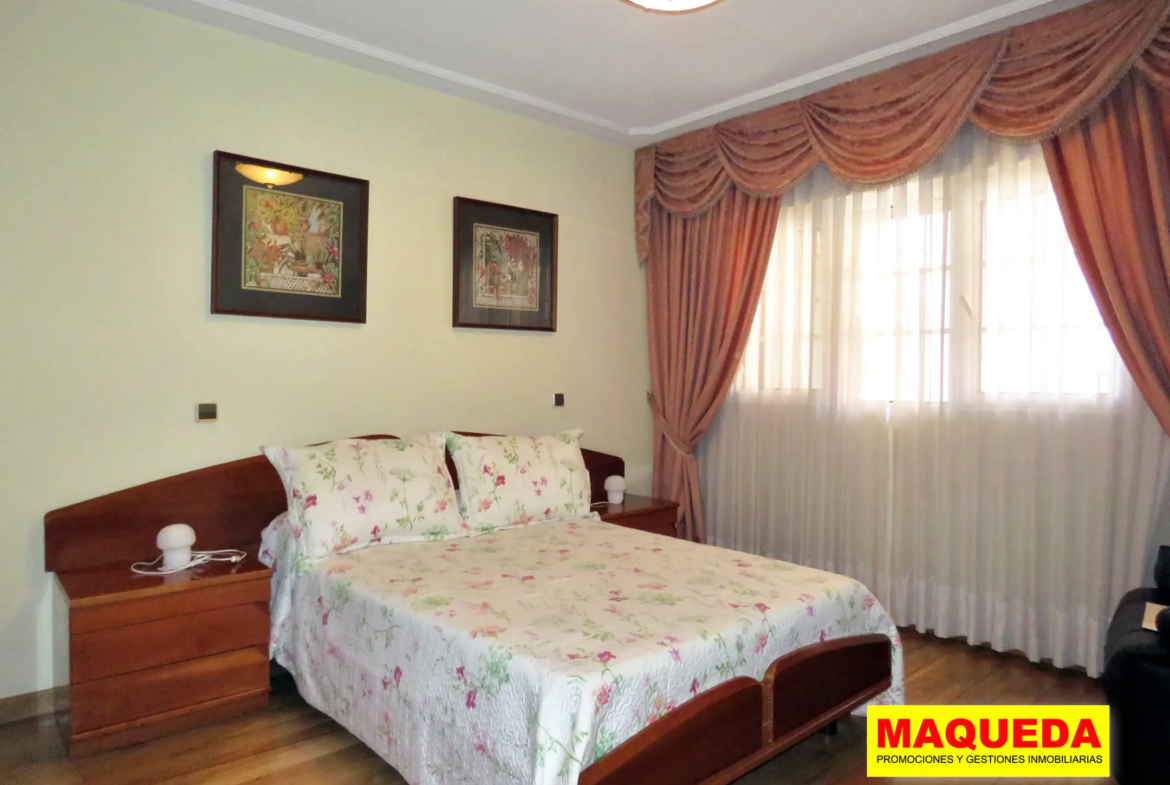 Dormitorio principal del piso en venta en el centro de Alcorcón - junto a Plaza Las Fraguas