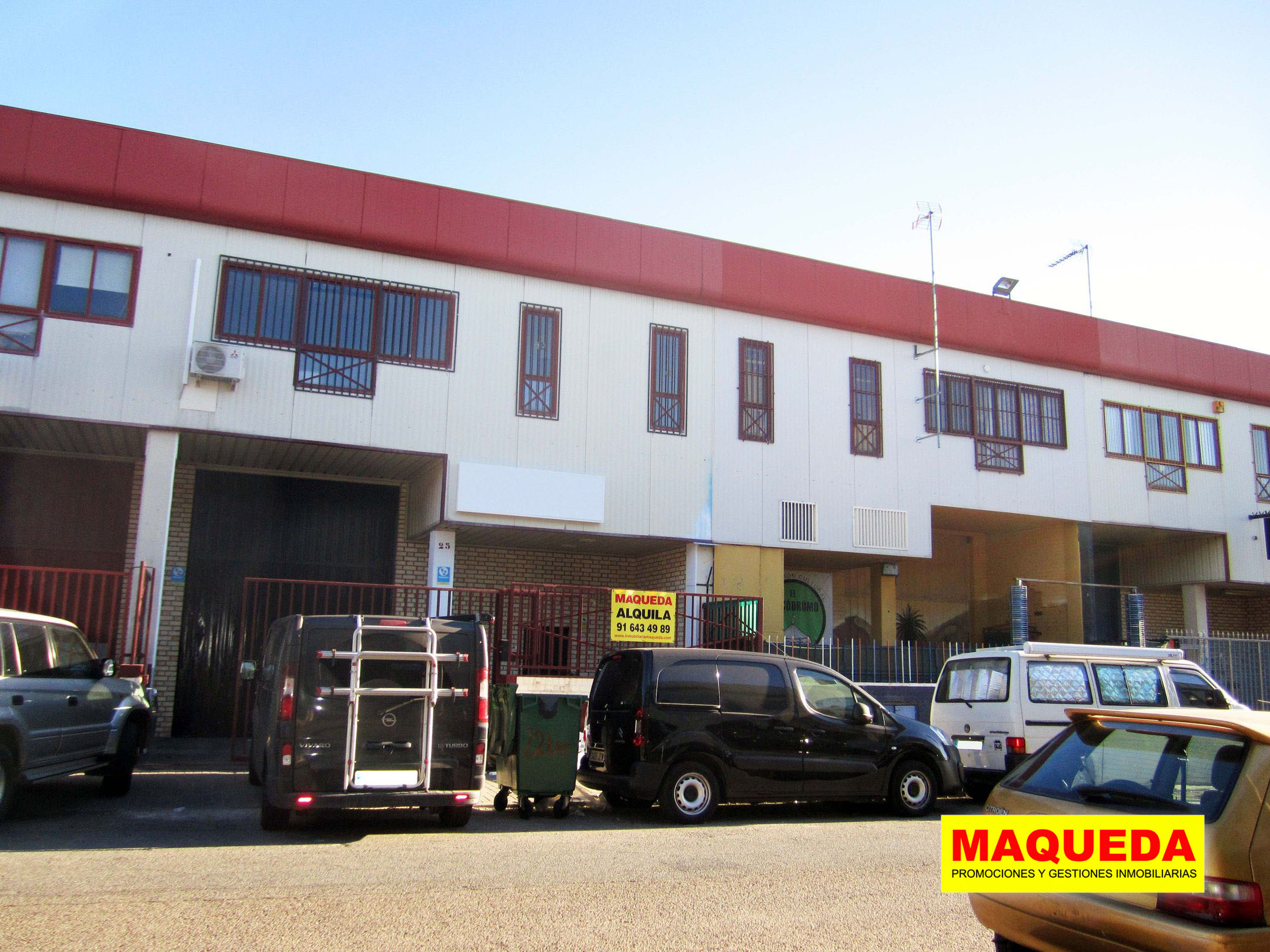 Fachada de la nave industrial en alquiler en Polígono Urtinsa II, Alcorcón
