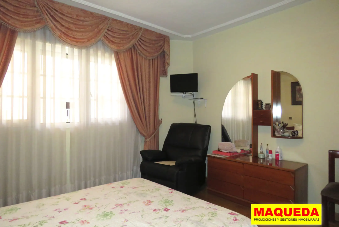 Dormitorio principal del piso en venta en Alcorcón centro