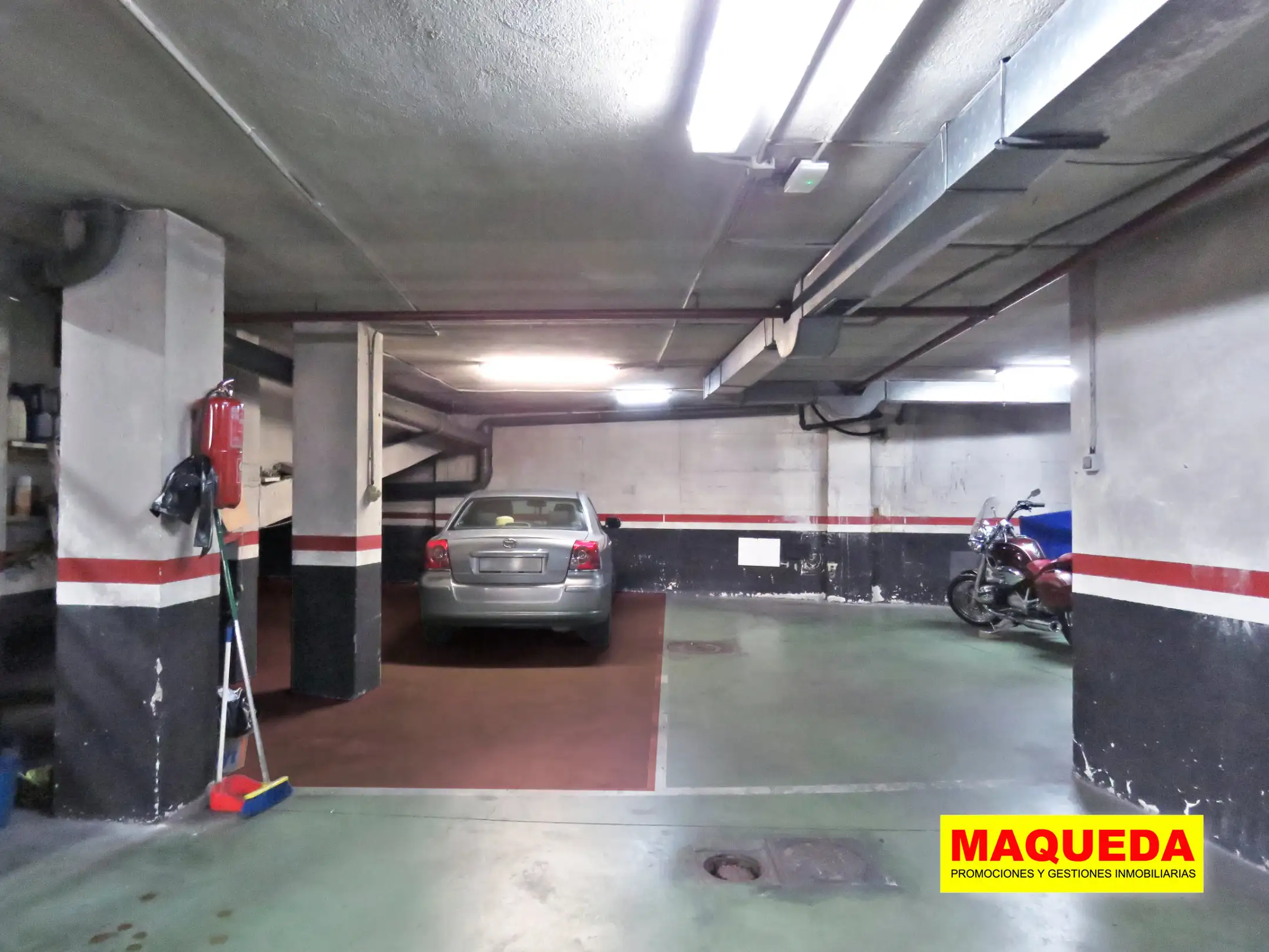 Plaza de garaje muy amplia del piso en venta en Alcorcón centro
