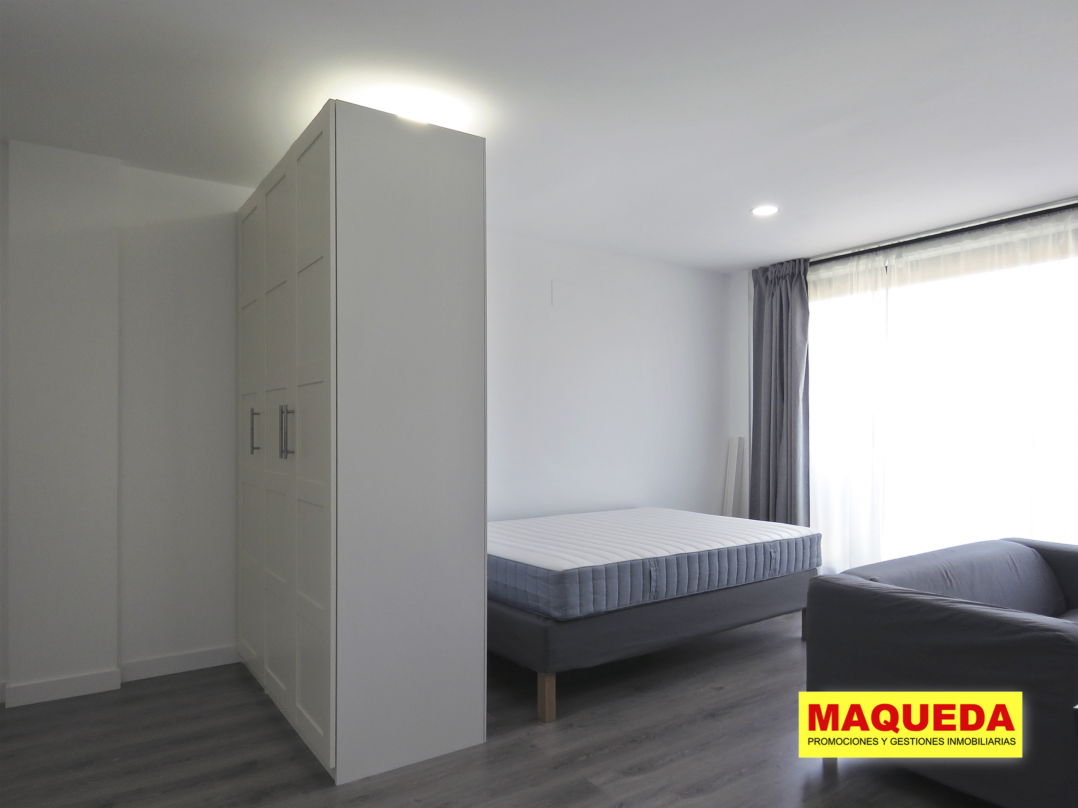 Zona de dormitorio del estudio tipo loft en alquiler en Puerta del Sur, Alcorcón