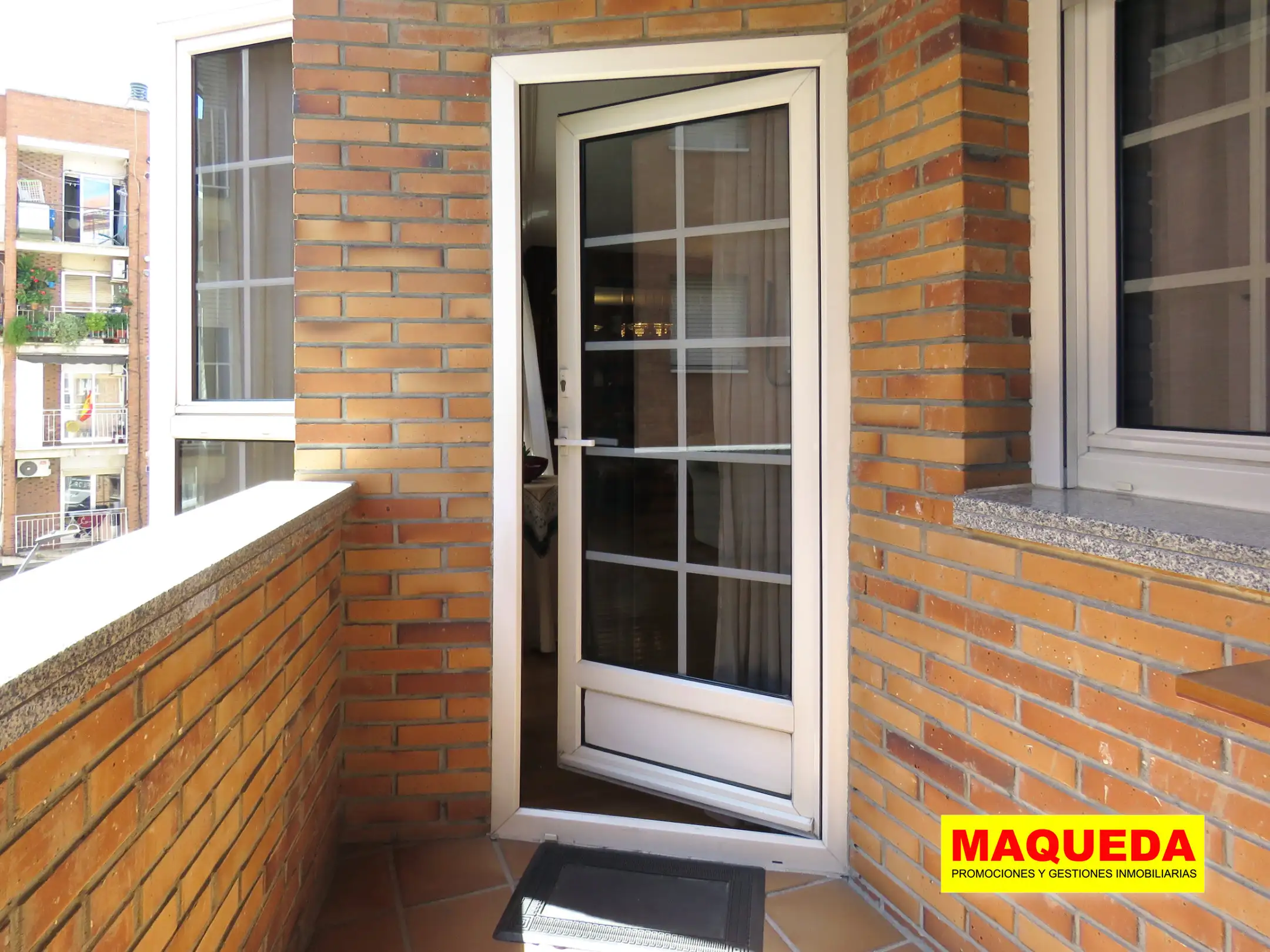 Terraza del piso en venta de 4 dormitorios en el centro de Alcorcón