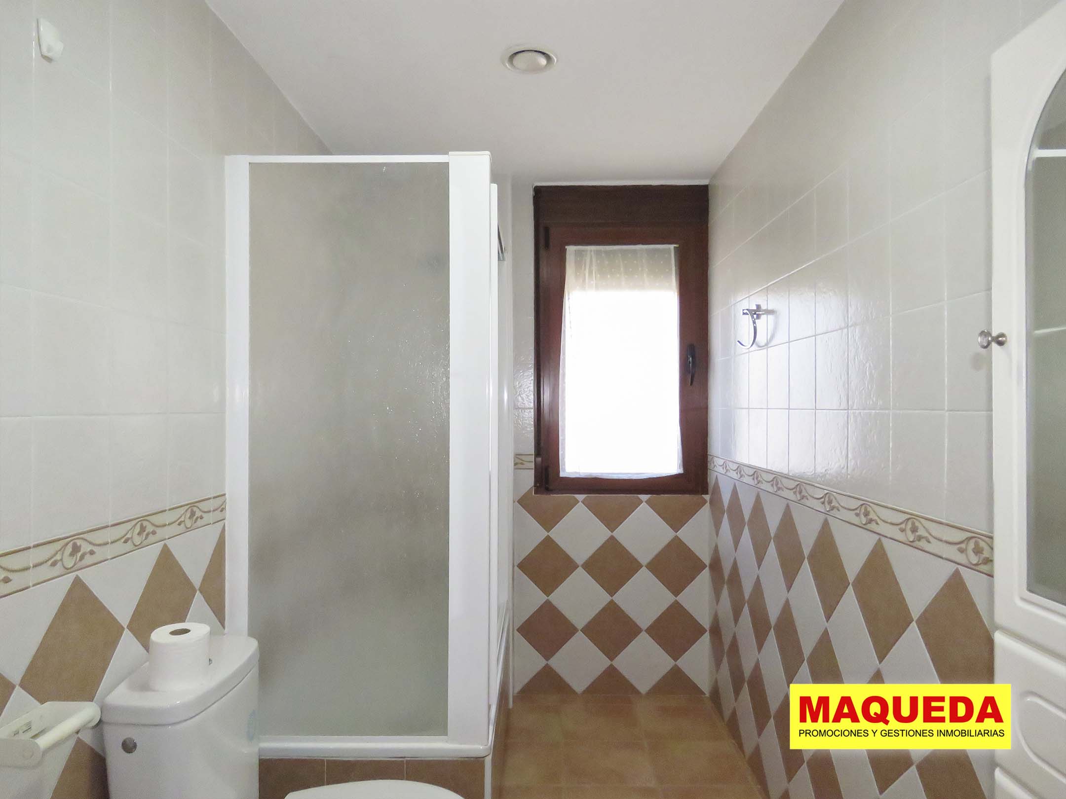 Baño del apartamento en alquiler en Calypo-Fado