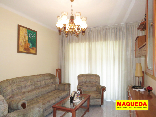 Salón del piso en venta en zona centro de Alcorcón, junto a calle Mayor