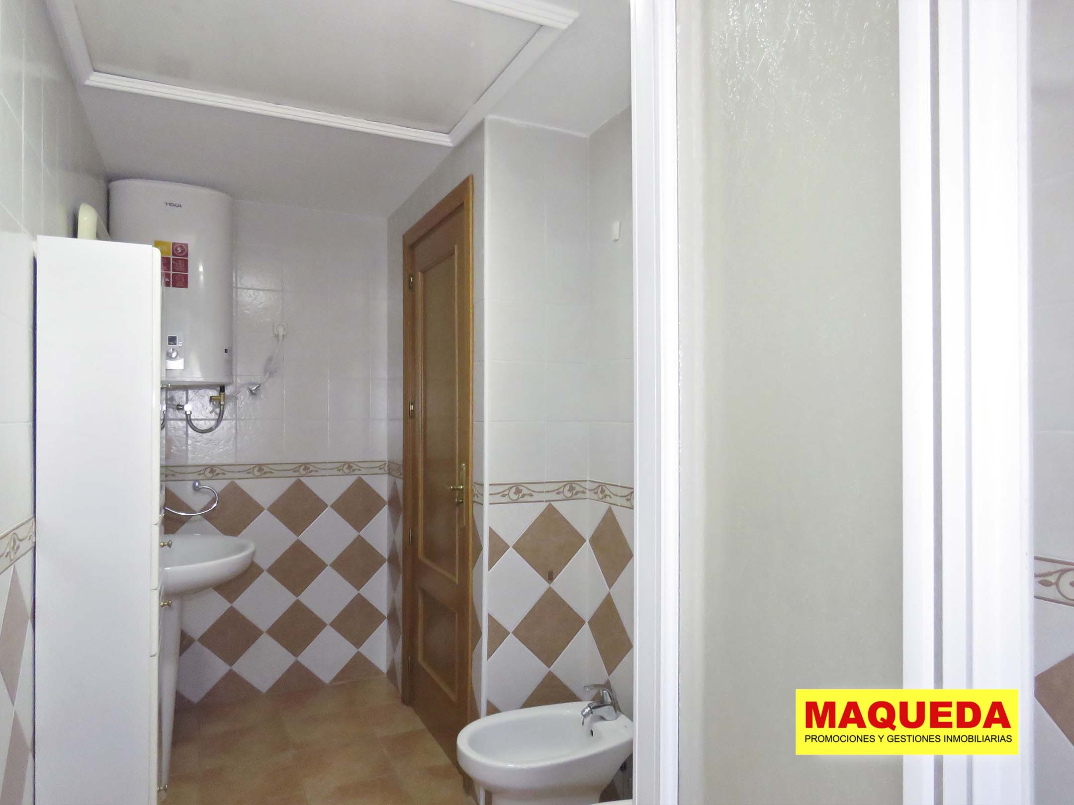 Baño del apartamento en alquiler en Calypo-Fado
