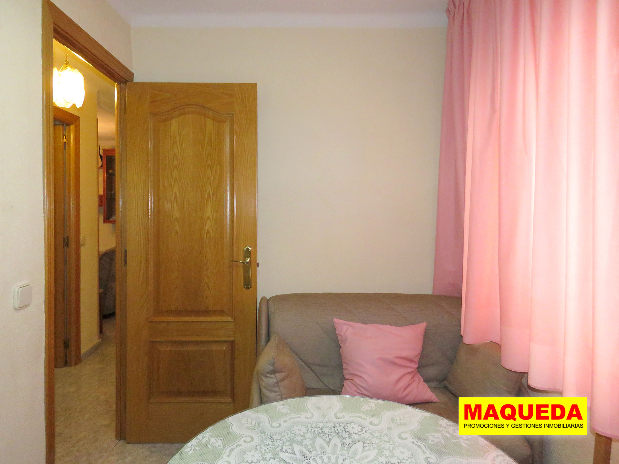 Habitación del piso en venta en zona centro de Alcorcón, junto a calle Mayor