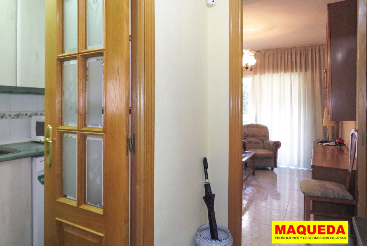 Entrada del piso en venta en zona centro de Alcorcón, junto a calle Mayor