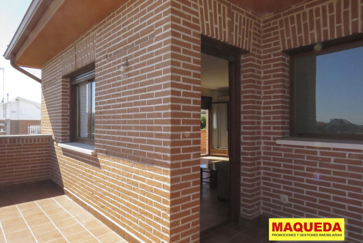 Terraza del apartamento en alquiler en Calypo-Fado