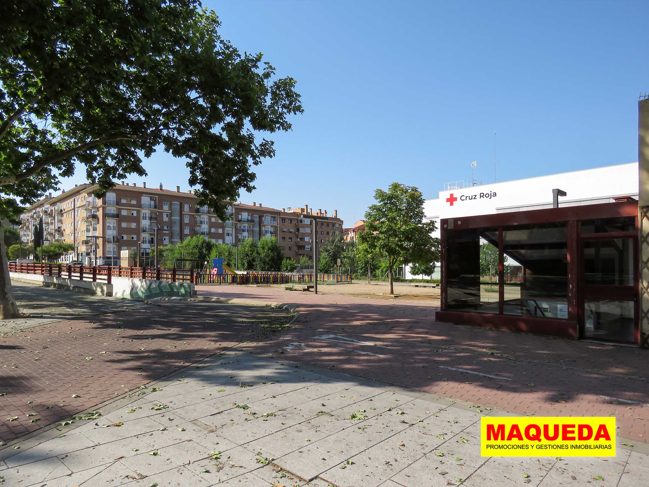 Fachada del garaje en venta en Avenida del Oeste, Alcorcón