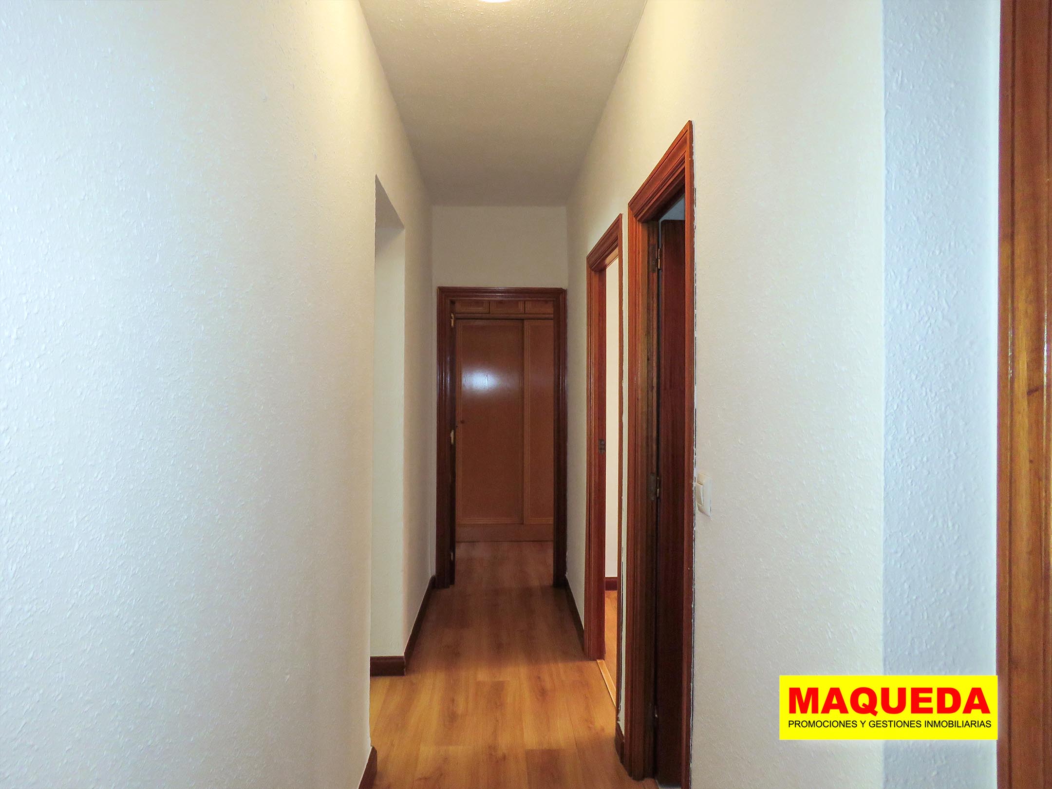 Pasillo del piso en venta en Alcorcón Centro - calle Espada