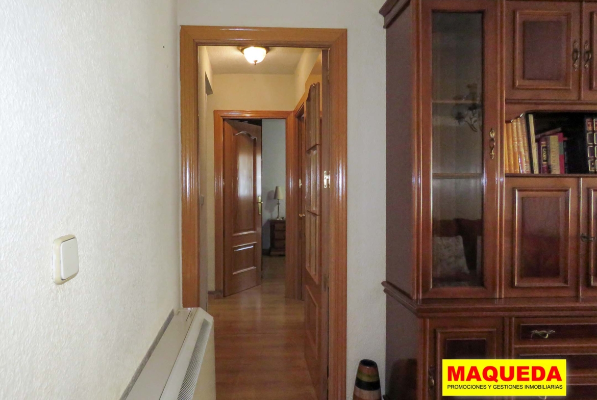 Pasillo del piso en venta en calle Mayor Alcorcón
