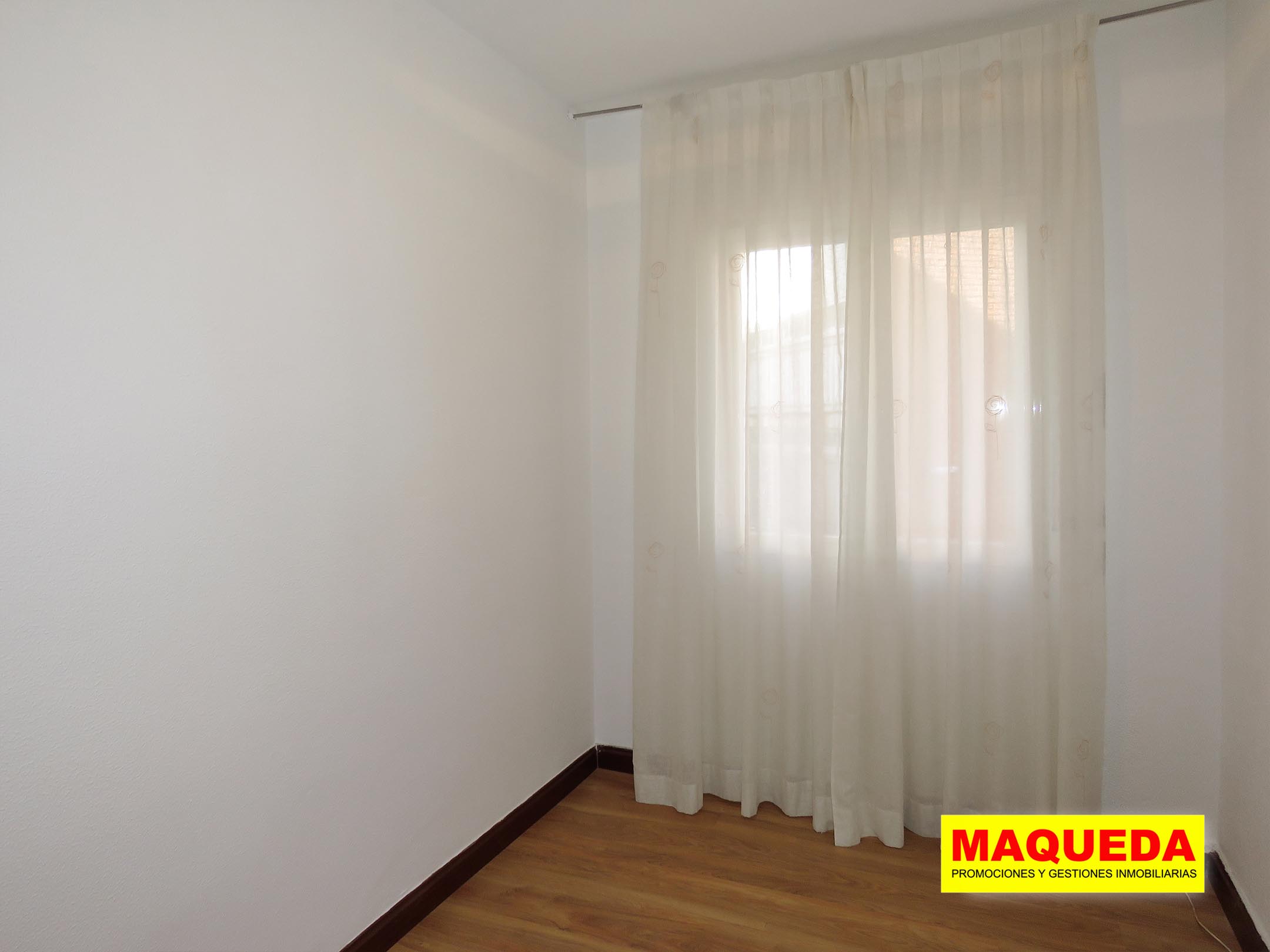 Dormitorio 3 del piso en venta en el centro de Alcorcón junto a calle Mayor