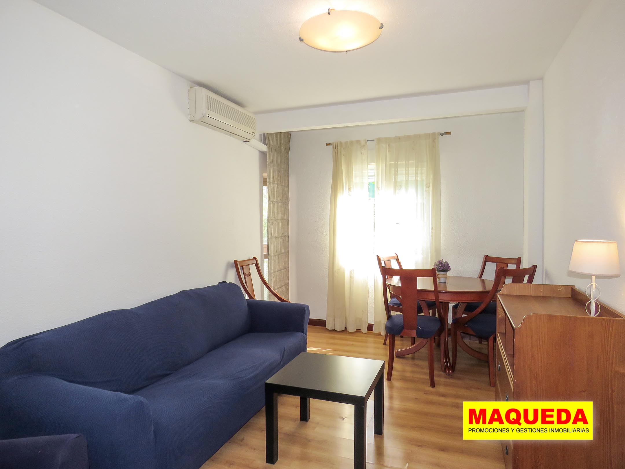Salón con terraza del piso en venta en Alcorcón Centro junto a calle Mayor