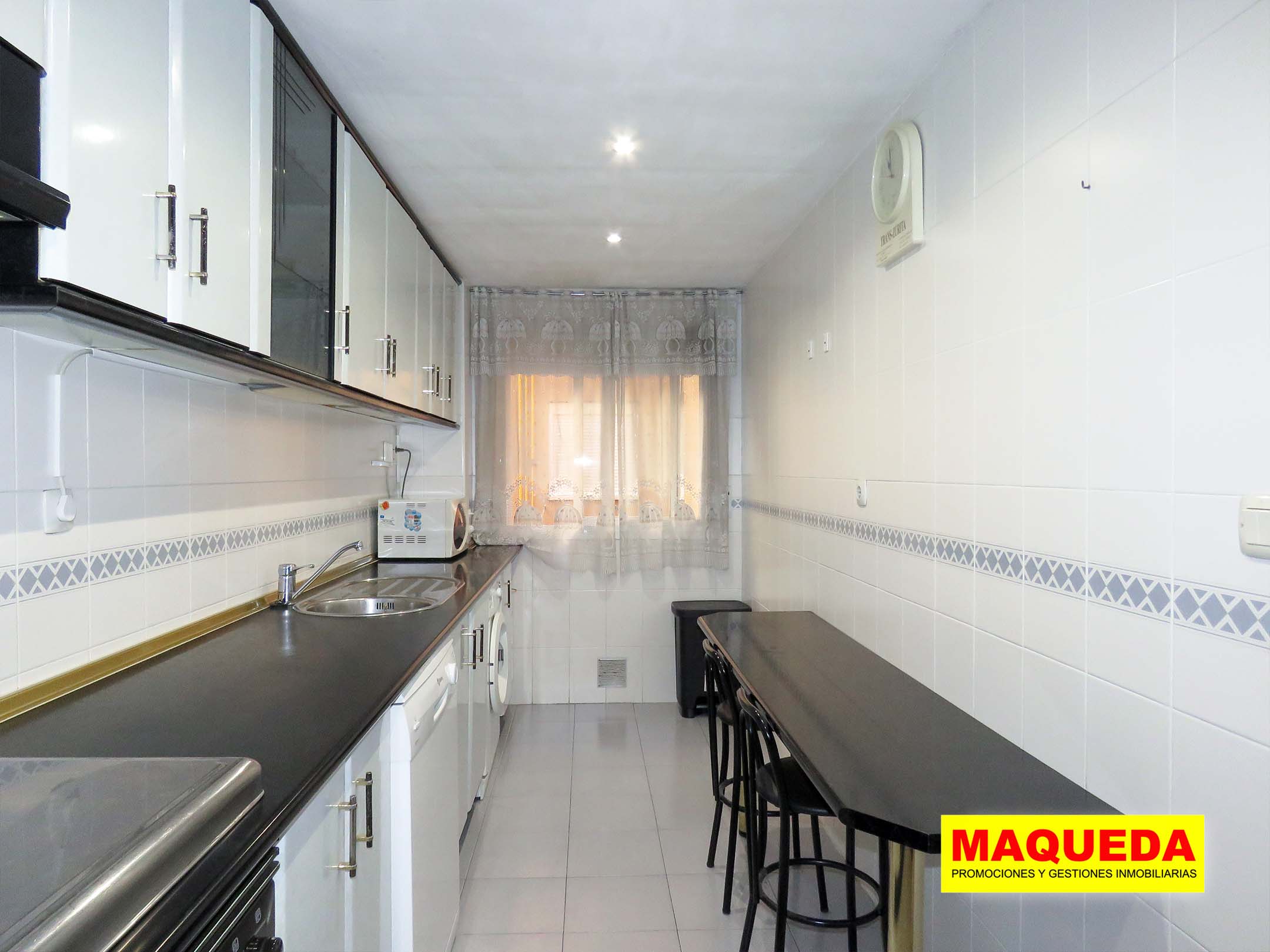 Cocina del piso en venta en Los Rosales - El Espinillo, Villaverde