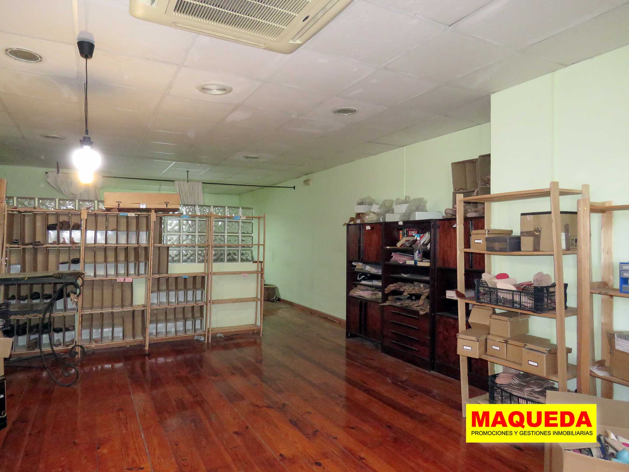 Entreplanta del local comercial en alquiler en Las Retamas, Alcorcón
