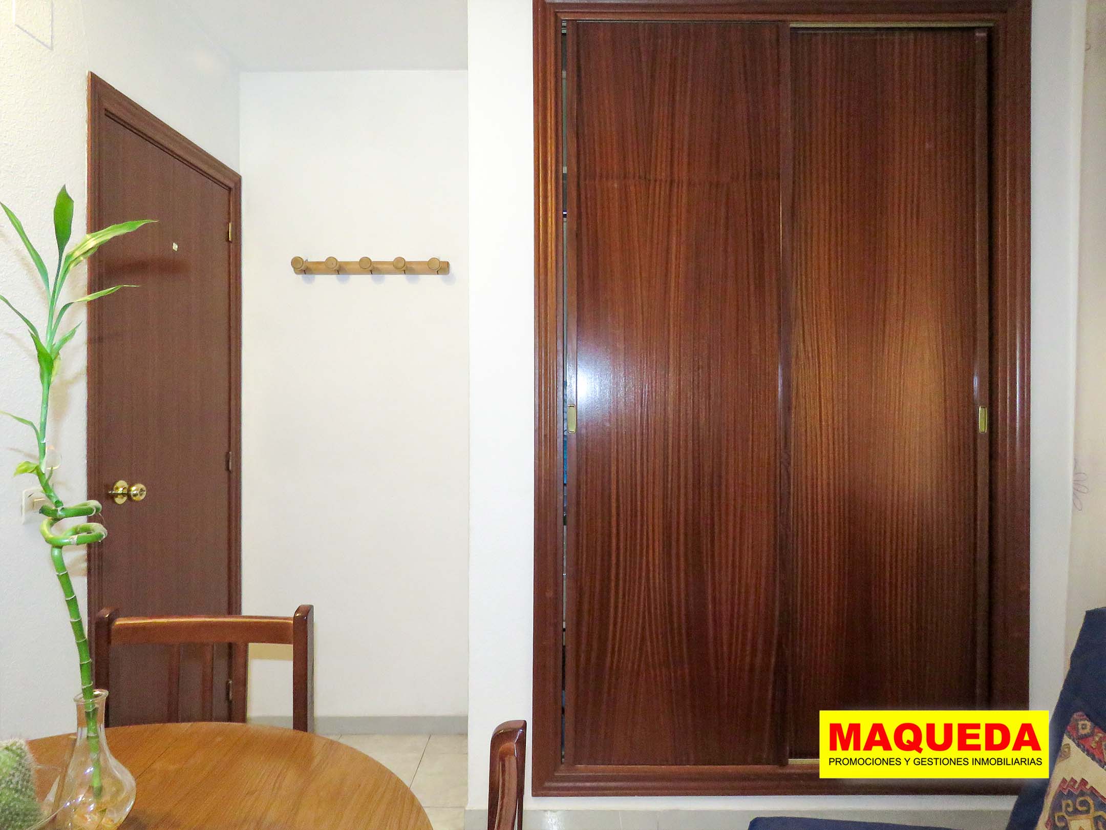 Habitación del piso en venta en Los Rosales - El Espinillo, Villaverde