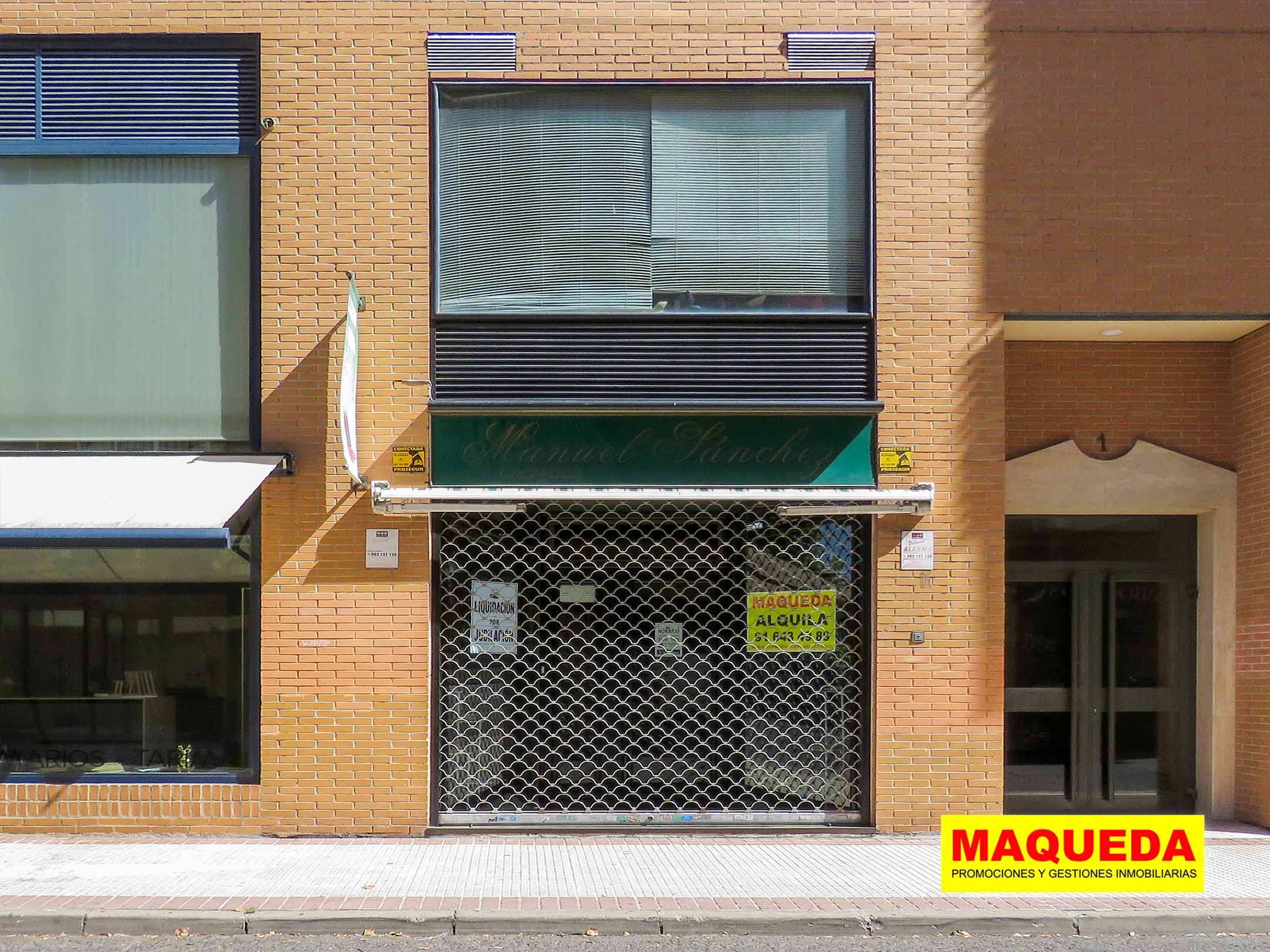 Fachada del local comercial en alquiler en Las Retamas, Alcorcón