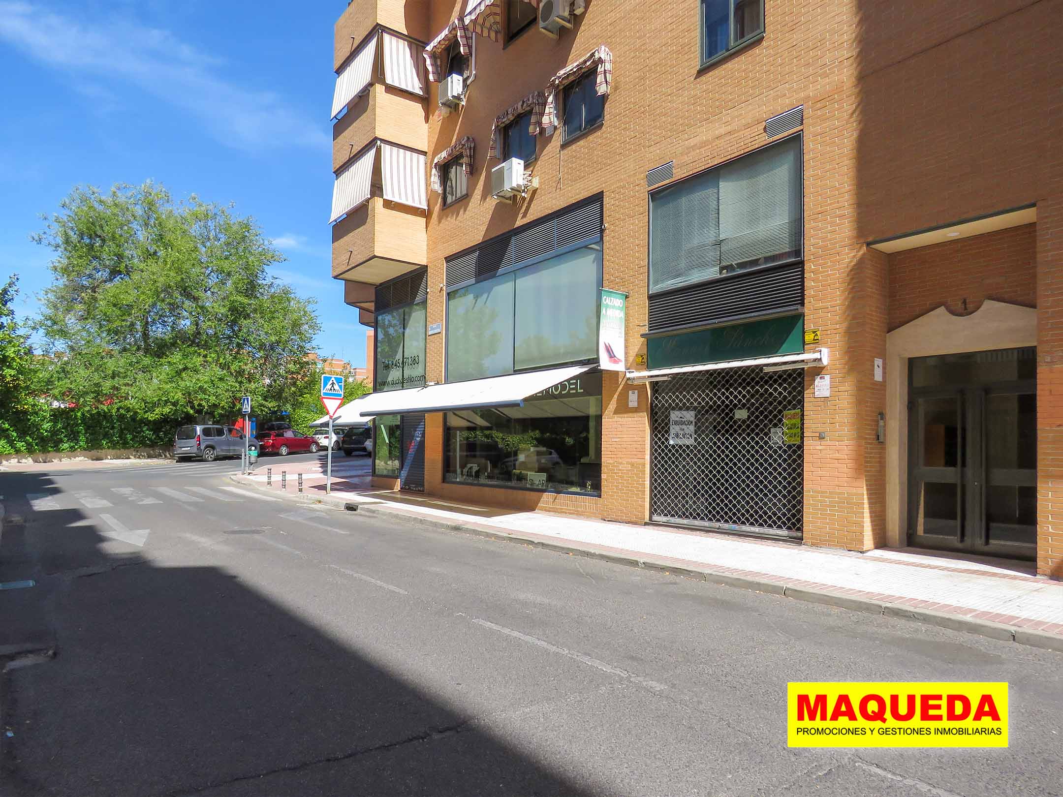 Fachada del local comercial en alquiler en Las Retamas, Alcorcón