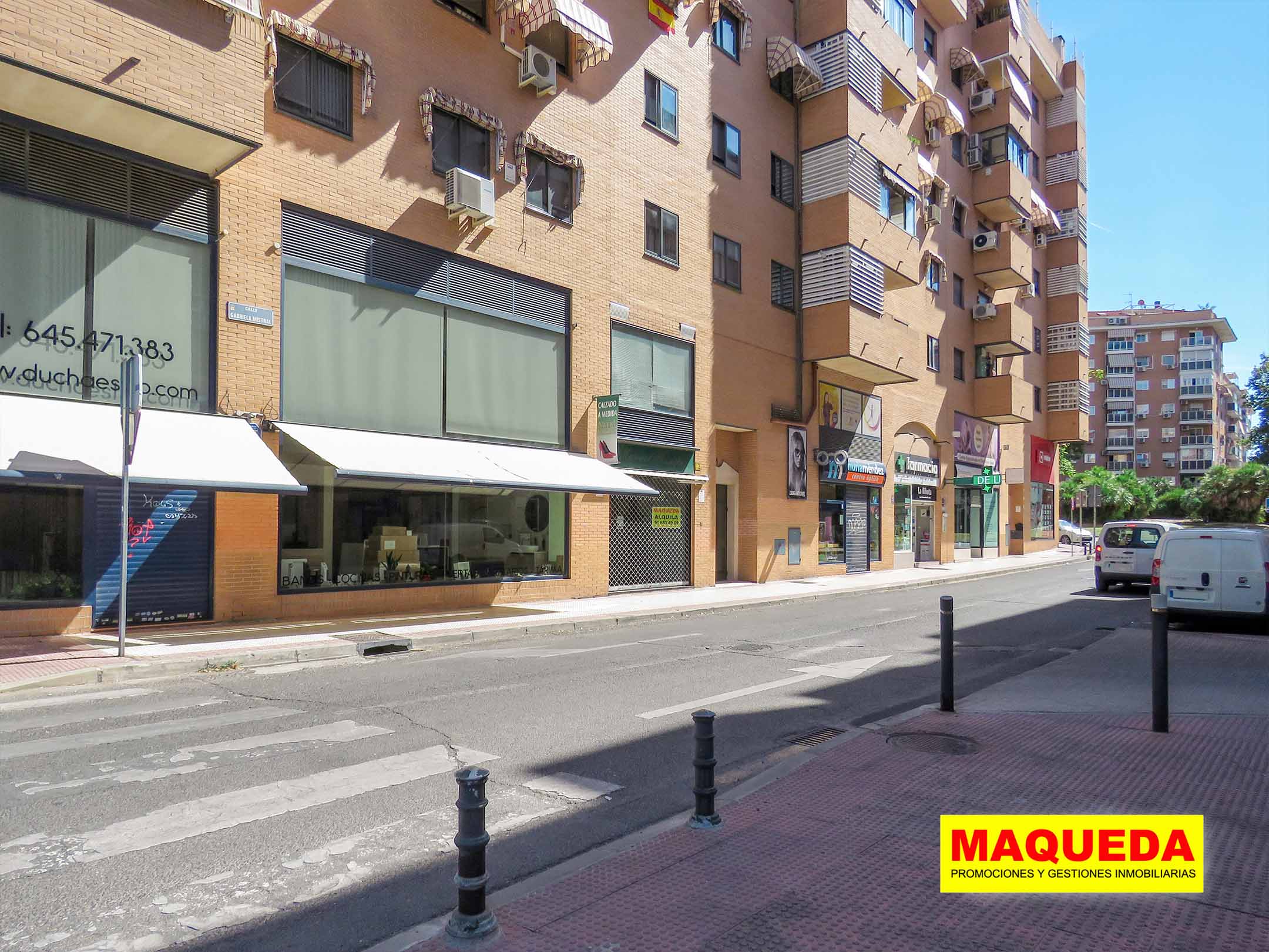 Fachada del local comercial en alquiler en Las Retamas, Alcorcón