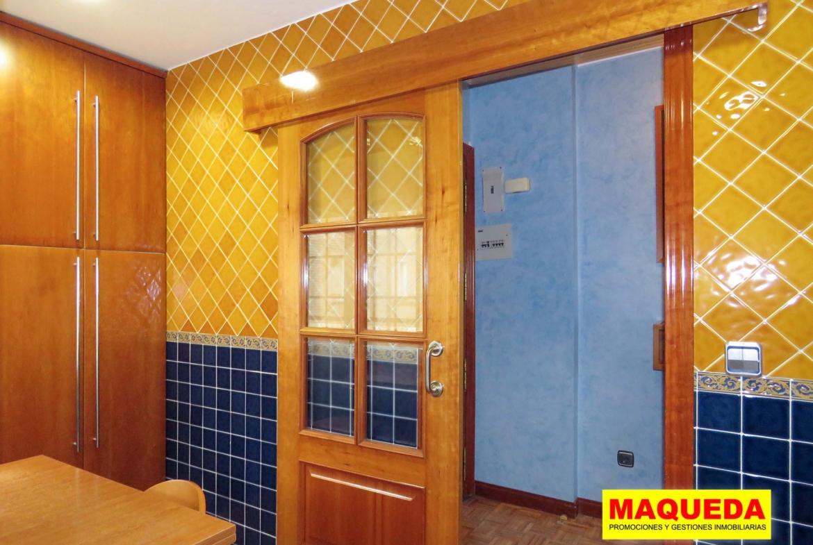 Cocina equipada del piso en alquiler en Parque Mayor, Alcorcón